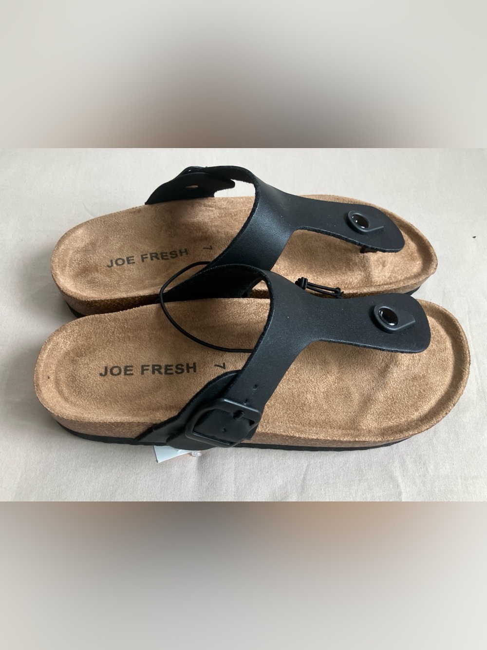 Joe Fresh Buckled T-Strap Sandals Size 7 Black Cork Footbed NWT - Picture 2 of 11